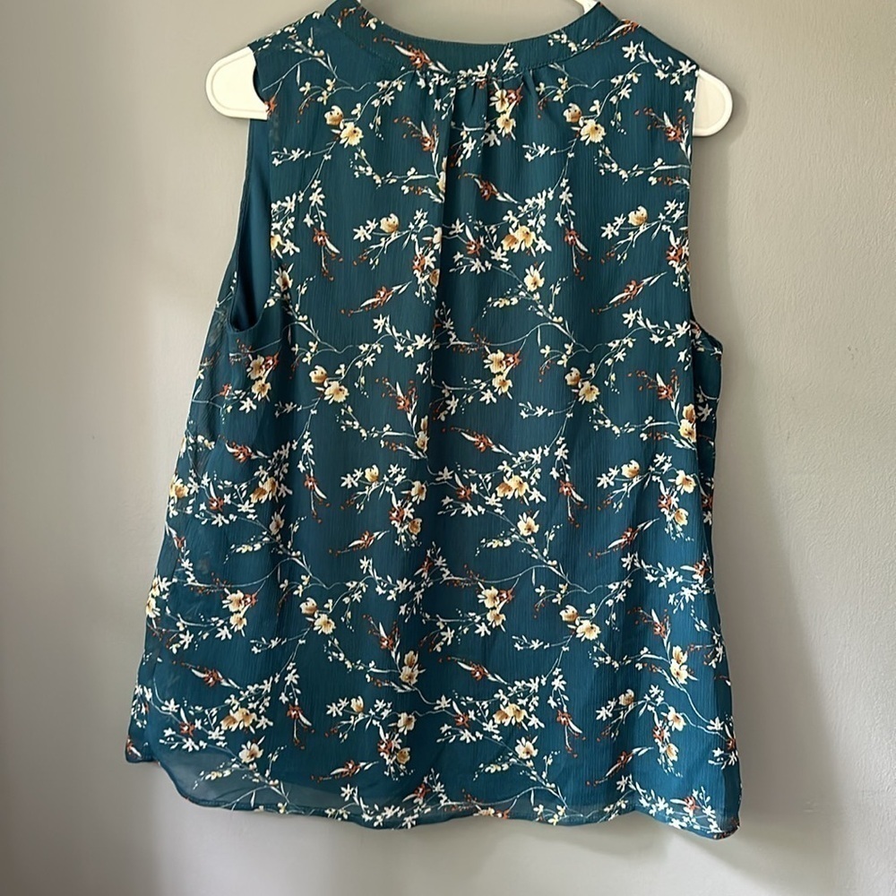 Papermoon NWT sleeveless blouse floral women’s‎ size small - Picture 6 of 6
